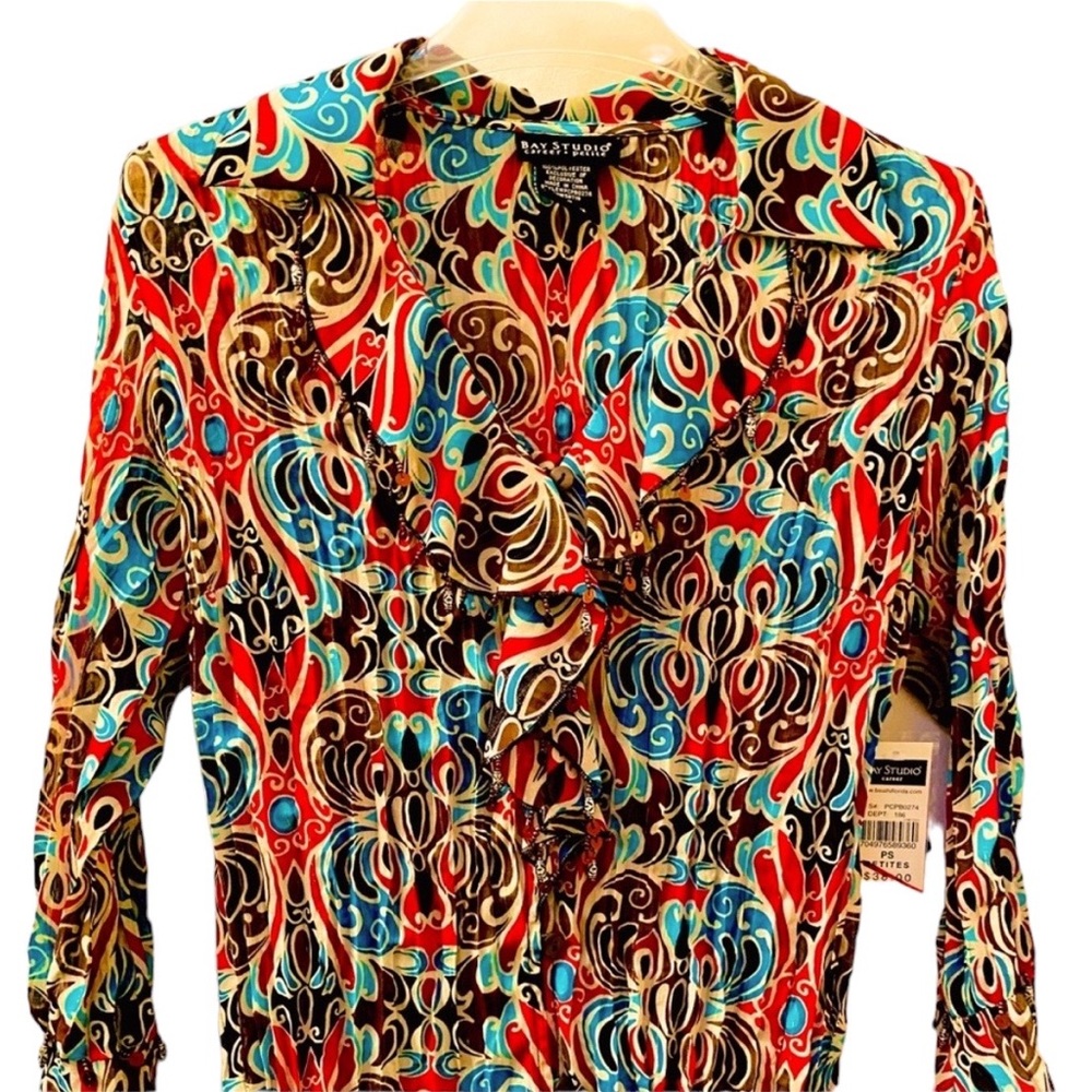Lighweight, embellished blouse. Crinkly pleats are slimming! NWOT.